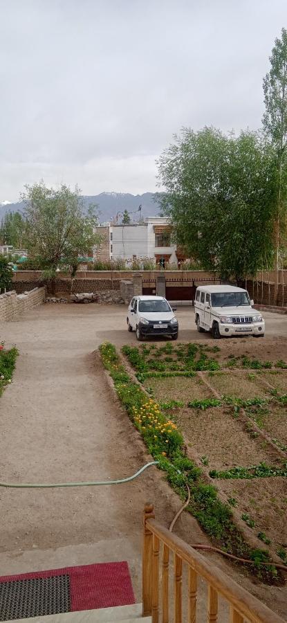 Lhardak Home Stay Leh Extérieur photo